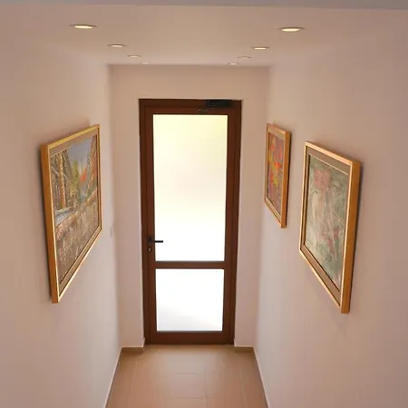 Shushi's 1 Bedroom * 普罗夫迪夫